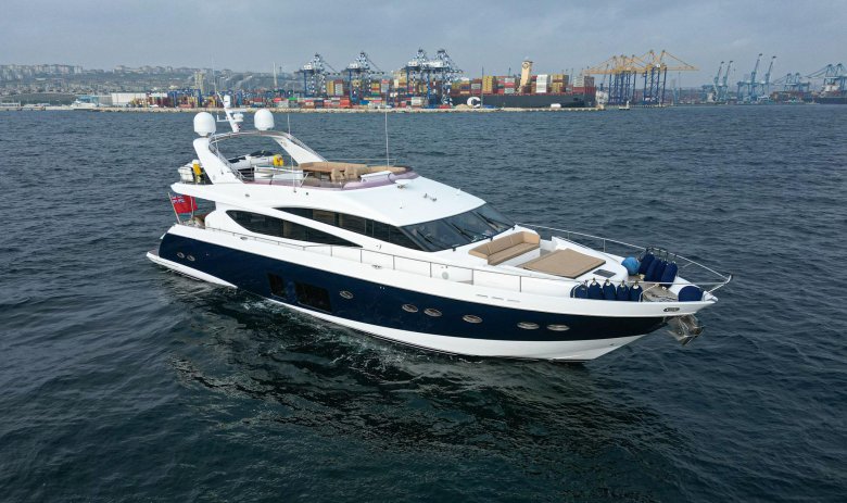 Яхта принцесса 30м