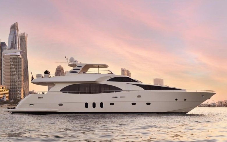 Мегаяхта дубай