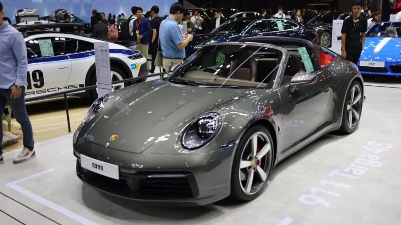 Порше спорткар