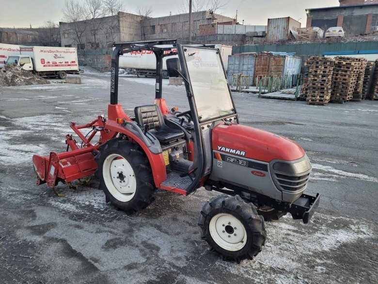 Мини трактор