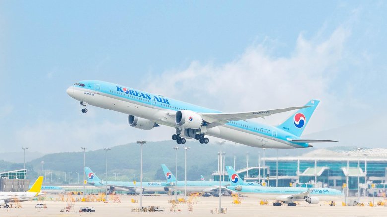 Boeing 777 korean air