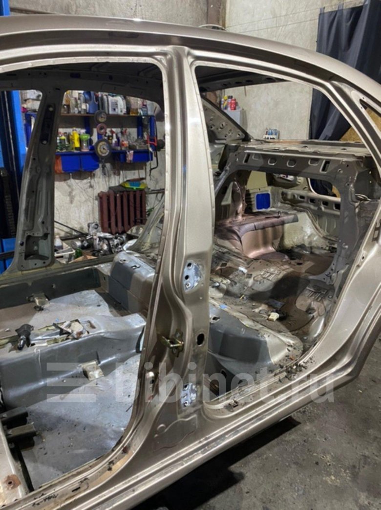 Стойка кузова