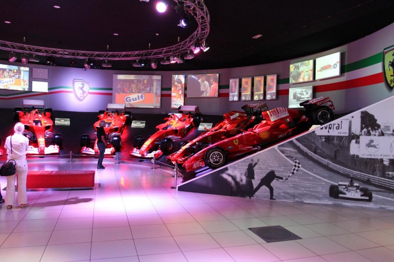 Музей феррари в италии