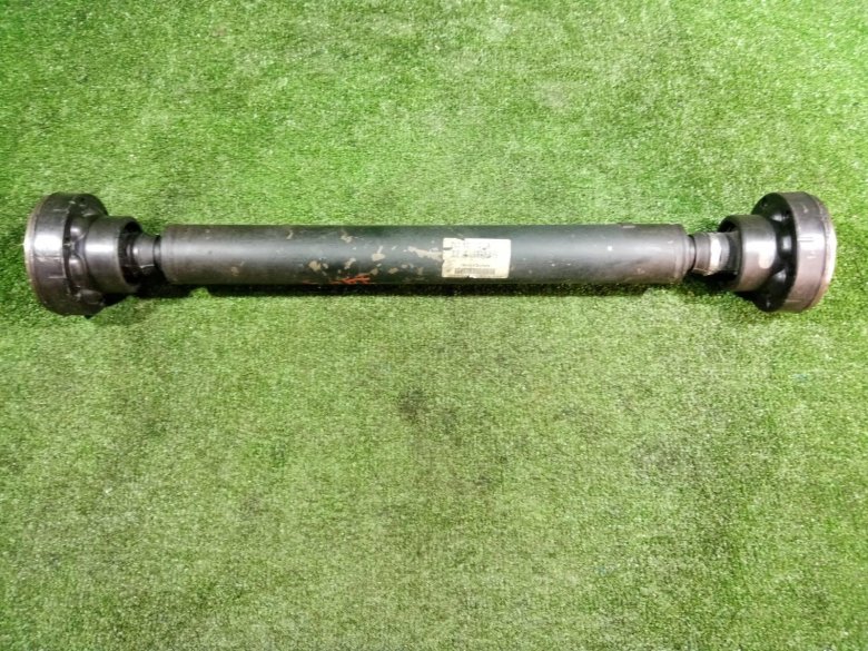 Карданный вал передний