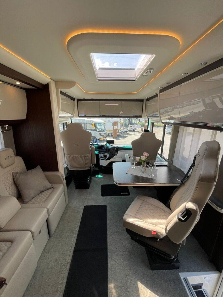 Интерьер дома на колесах