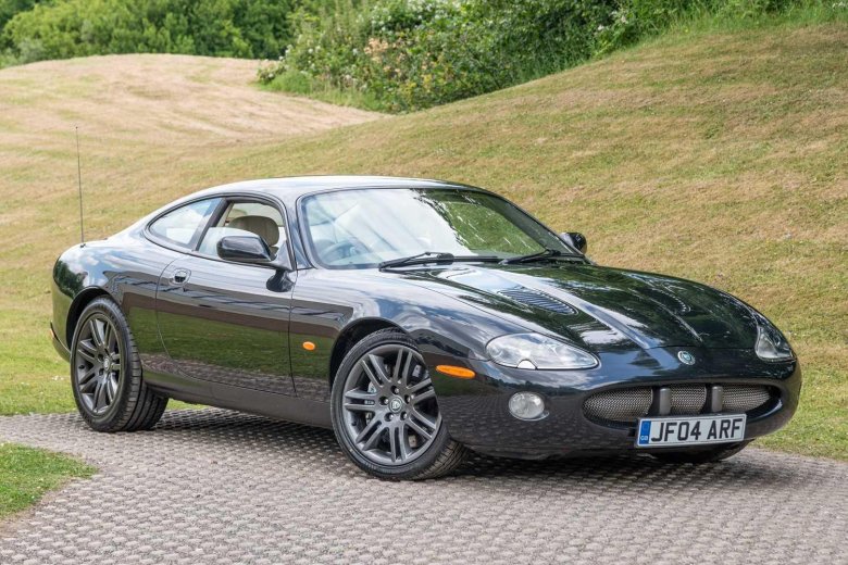 Jaguar xkr coupe 1998