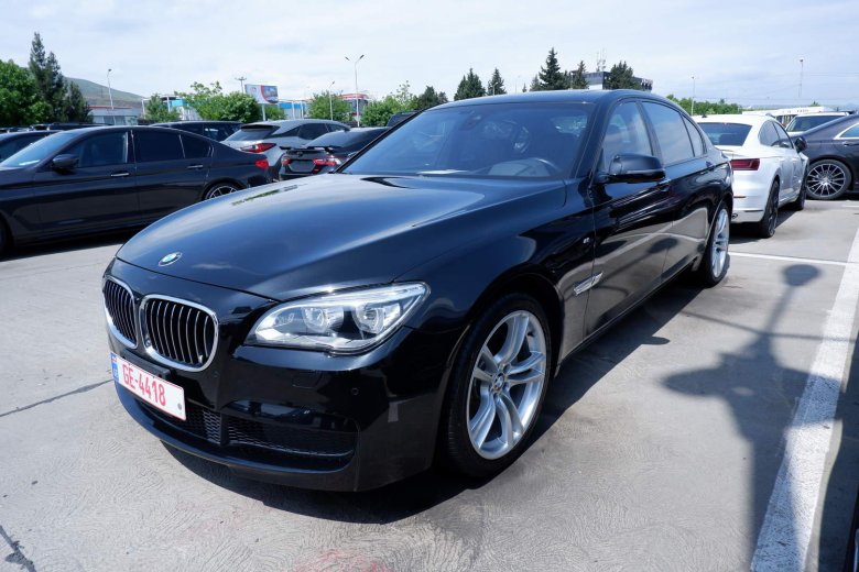 Bmw 750 li xdrive