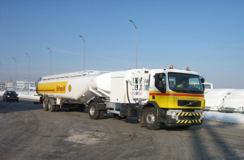 Бензовоз вольво газпромнефть