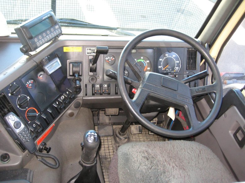 Volvo fl10 салон