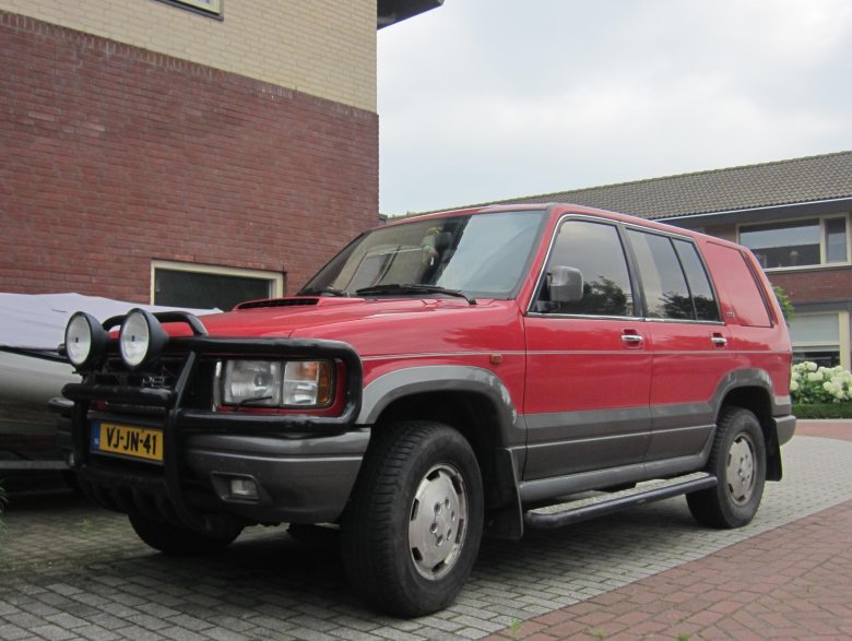 Опель монтерей 1993