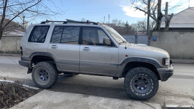 Опель монтерей 1996