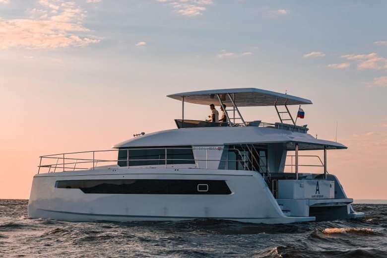 Катамаран бали 4.3