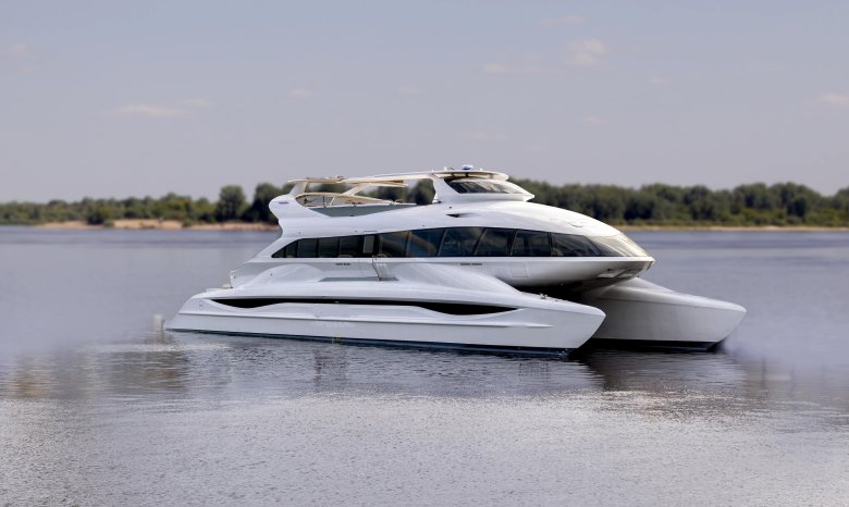 Электрический катамаран