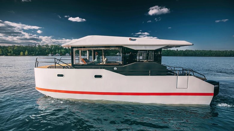 Катер катамаран