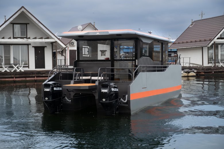 Авиатор 10 катамаран