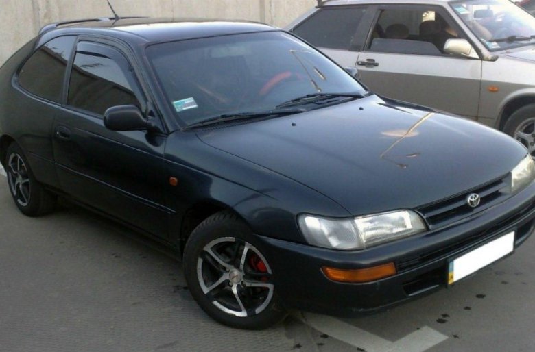 Toyota corolla хэтчбек 1992