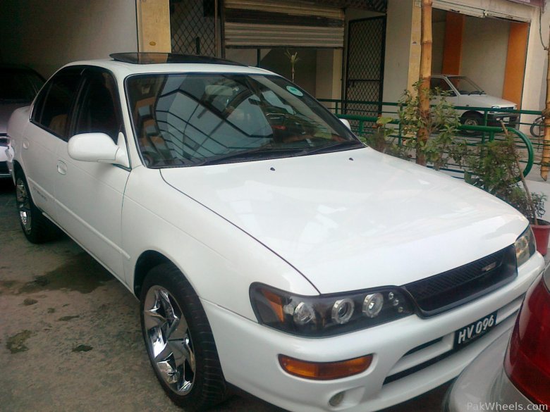 Toyota corolla ae 100