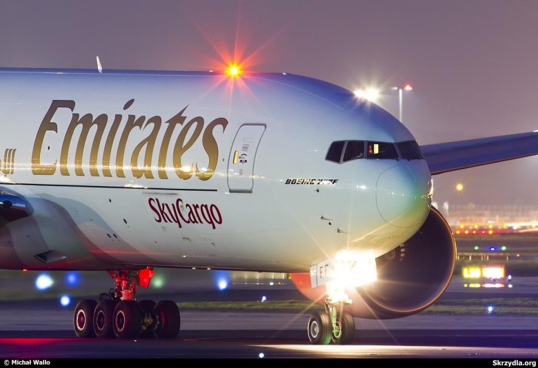 Авиакомпания эмирейтс