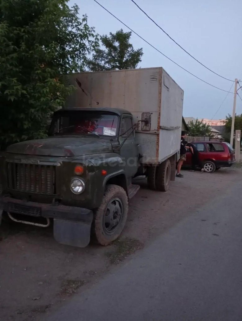 Газ 53 бортовой