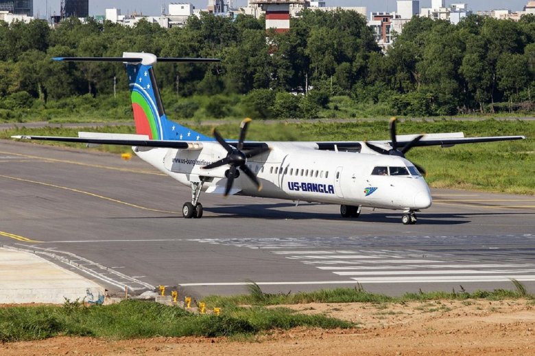 Us bangla airlines q400 верх