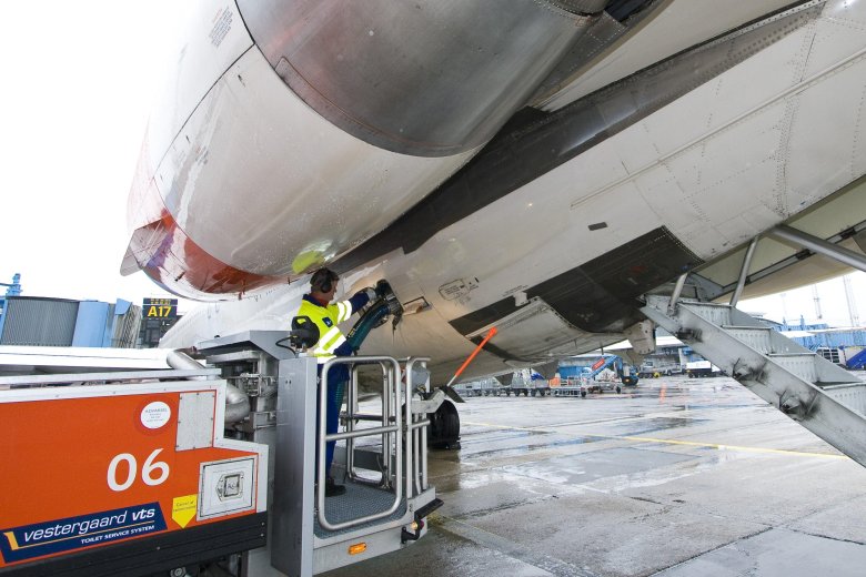 Заправка boeing 737