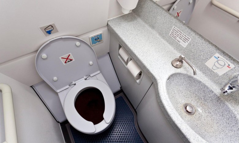 Туалет в самолете боинг 737