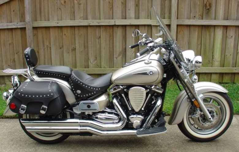 Ямаха роад стар 1700