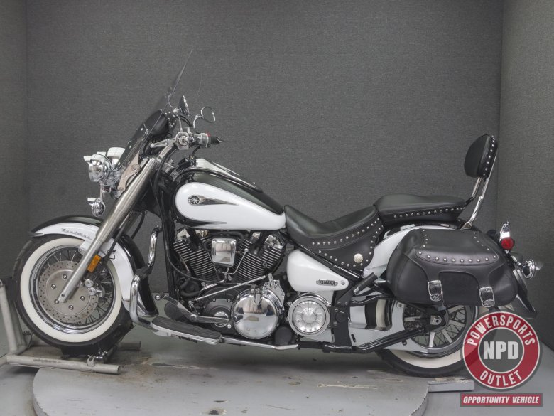 Yamaha roadstar 1700 silverado custom