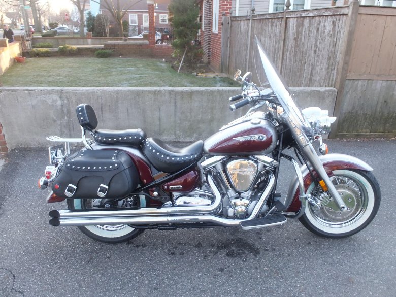 Ямаха роад стар 1600