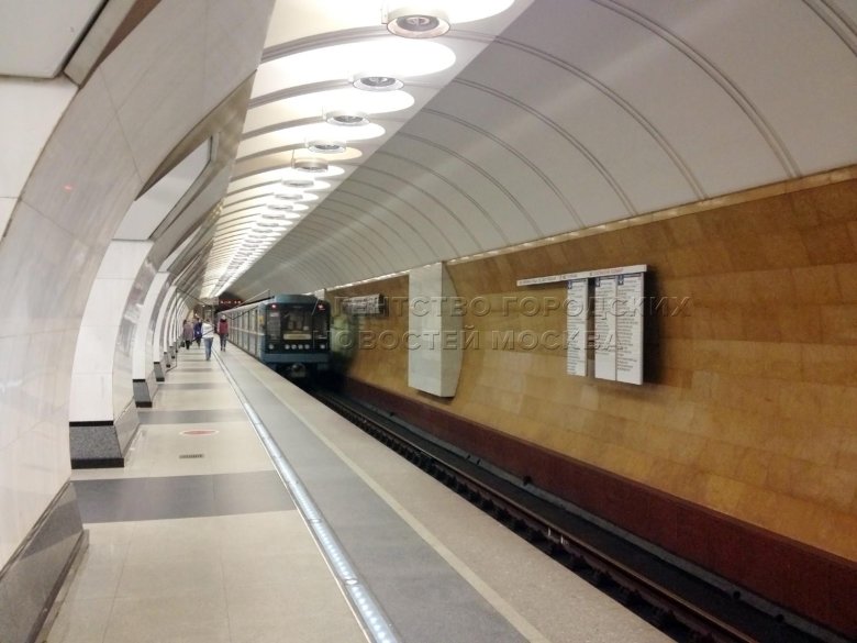 Станция метро сретенский бульвар москва