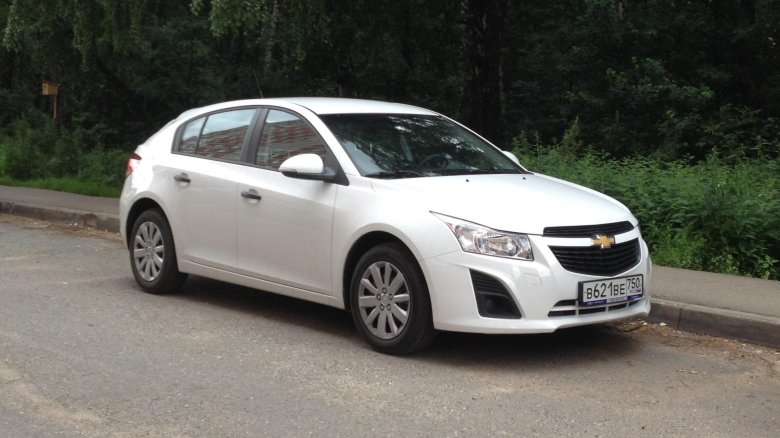 Шевроле круз белый 2015