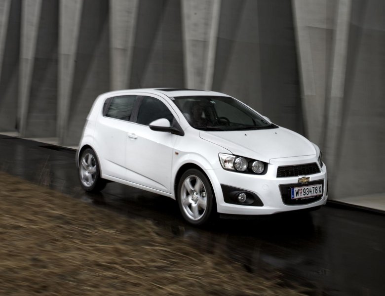 Chevrolet aveo 2012