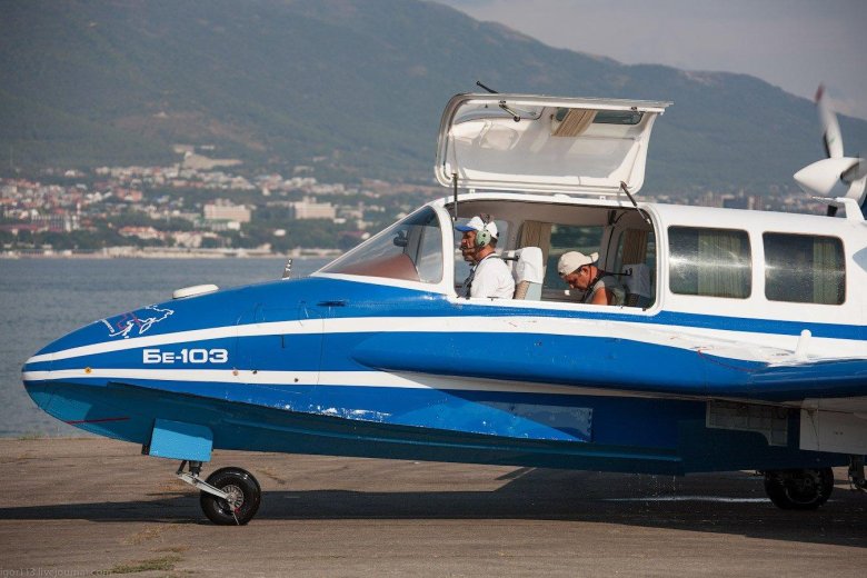 Бе 103 гидросамолёт