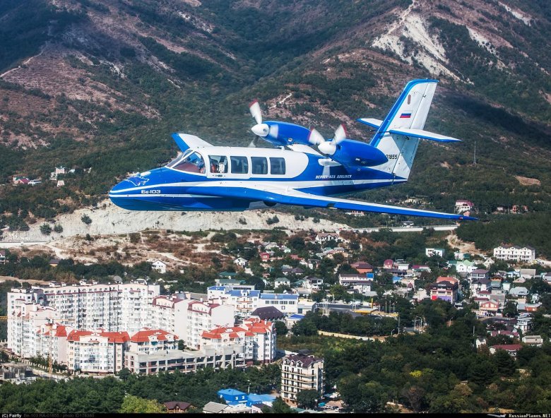 Бериев бе-103