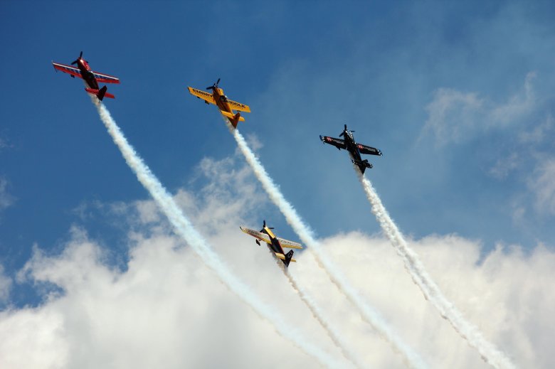 Первый полёт пилотажная группа