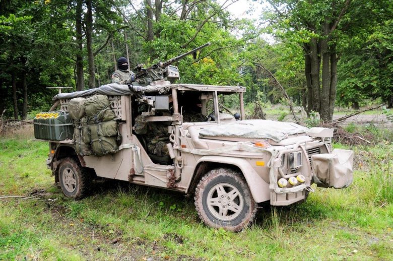 Боевая разведывательная машина serval agf