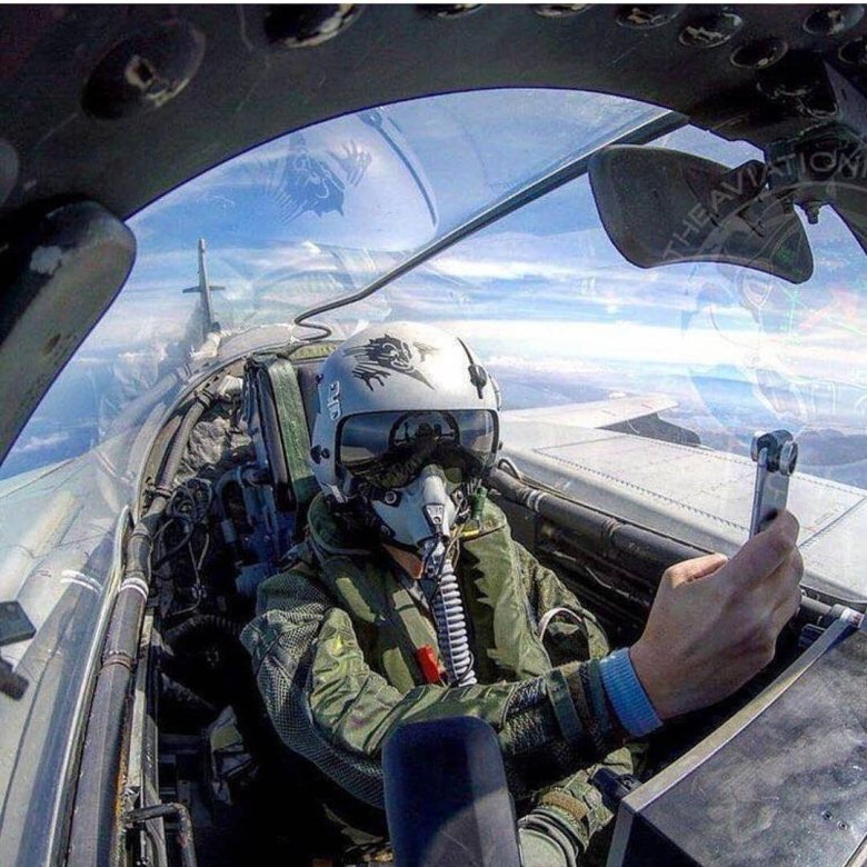 Военный летчик пилот