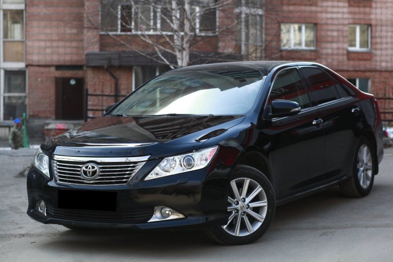Toyota camry 50 2012