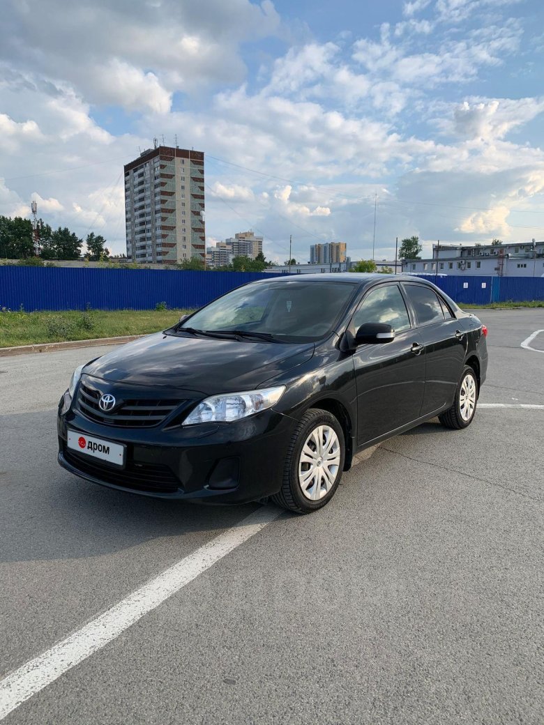 Тойота королла 2010 черная