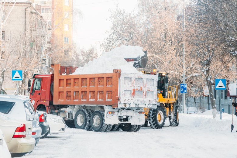 Уборка снега
