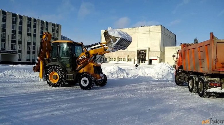 Экскаватор погрузчик jcb снег