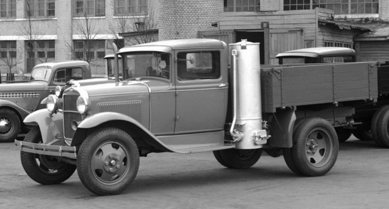 Газогенераторный грузовик газ-42