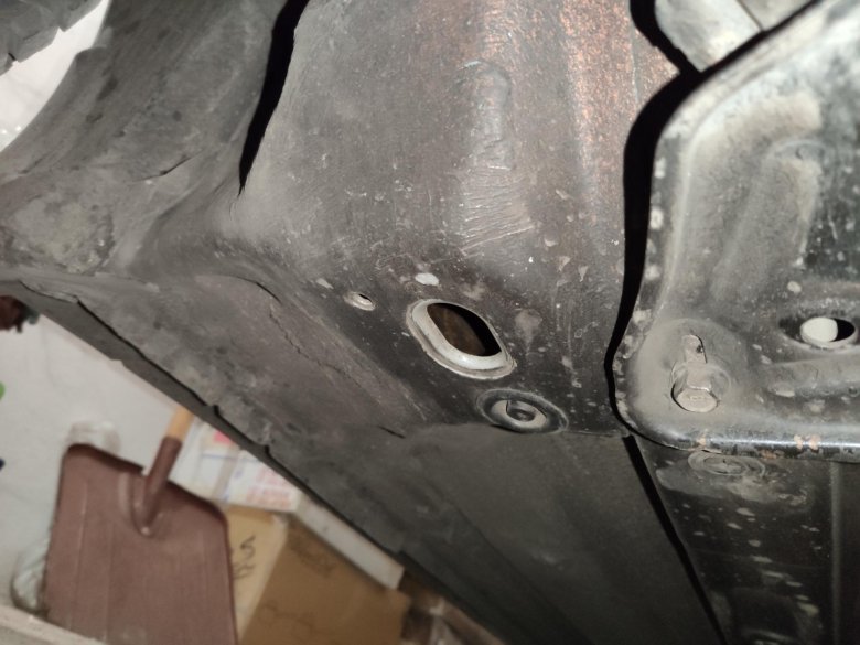 Заглушки днища пежо 308