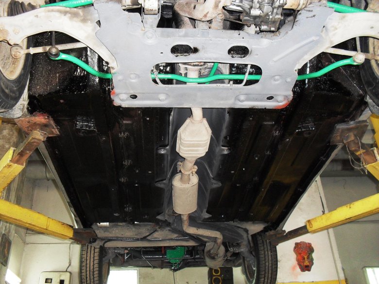 Peugeot 307 днище