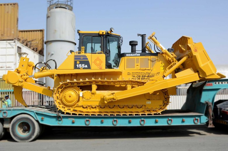 Бульдозер комацу 155