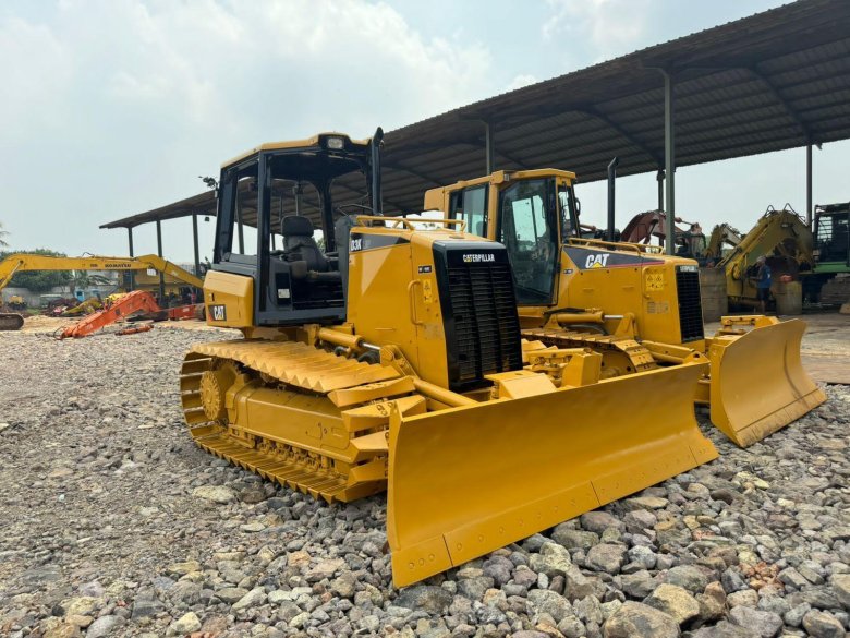 Бульдозер shantui sd 16