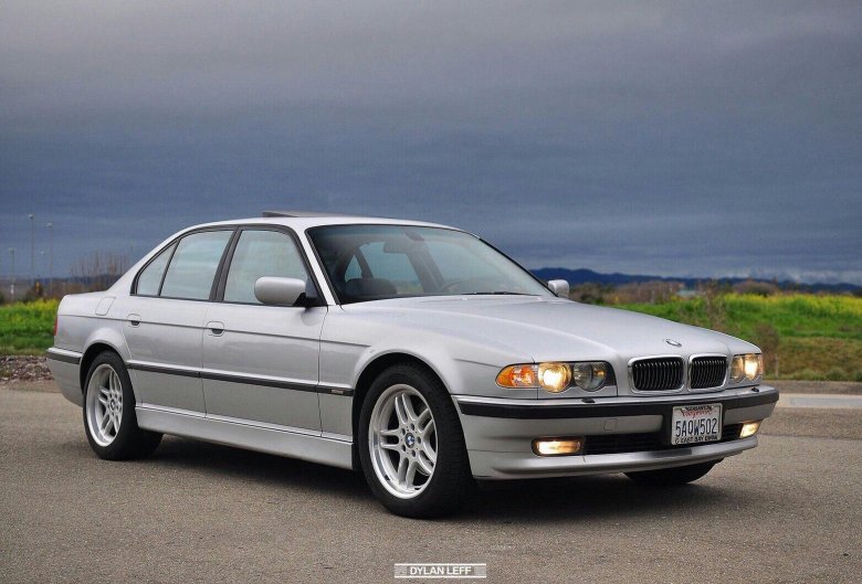 Bmw 750 il e 38