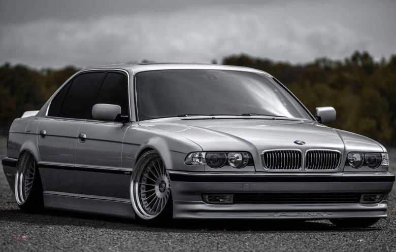 Bmw e38 740il
