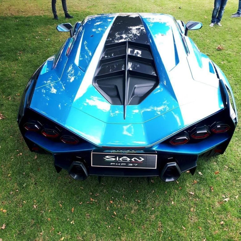 Машина ламборгини