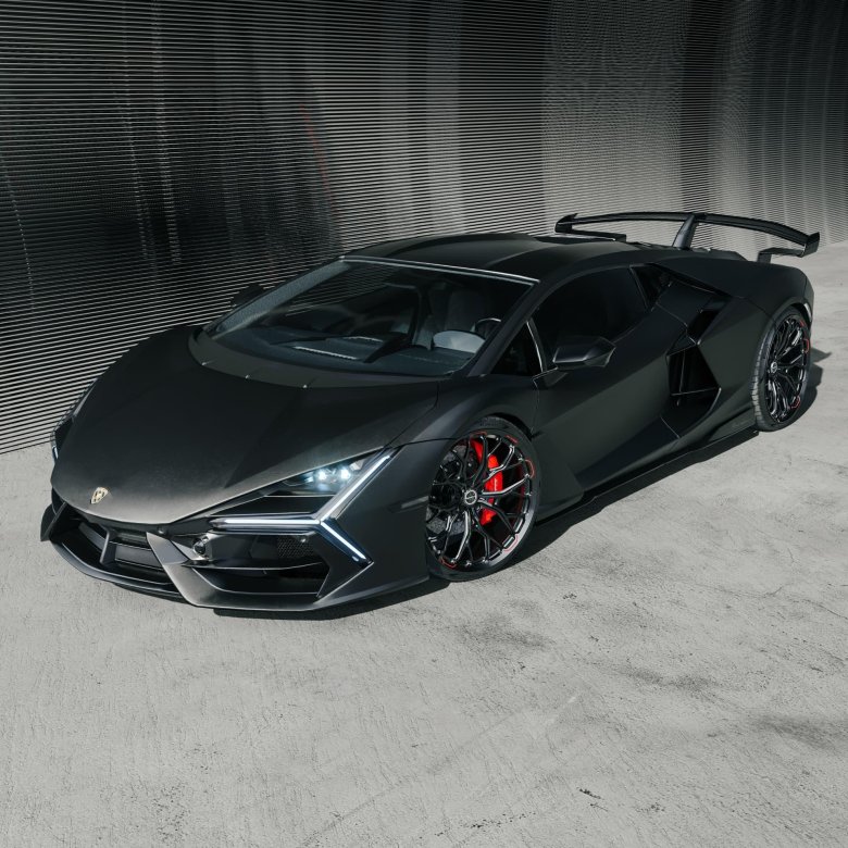 Суперкар lamborghini revuelto